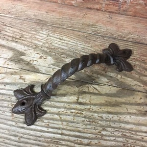 Cast Iron Fleur De Lis Rope Style Handle Fancy Rustic French - Picture 1 of 8