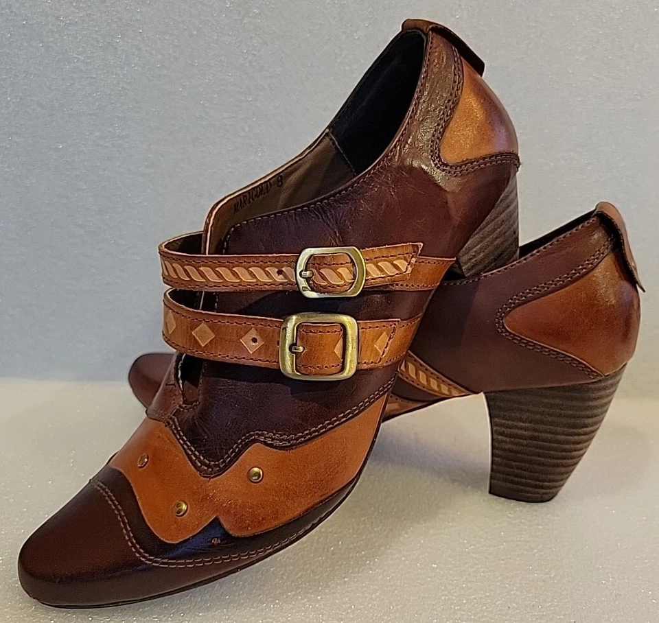 Elite By Corkys Botines Mary Jane Cuero Tachonado Talla 8 Foto 1 de 4