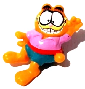 Garfield And Odie Riding Scooter Sidecar McDonald's Happy Meal Toy 1988 Red - Picture 1 of 4
