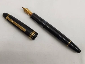 Pluma estilográfica Montblanc Meisterstuck No.146 14c 585 negra usada Japón - Imagen 1 de 10