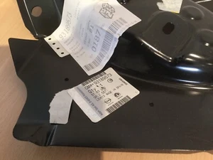 GENUINE VAUXHALL CORSA D, 3 DOOR / VAN RH RIGHT REAR LAMP HOUSING PANEL 93189573 - Picture 1 of 4