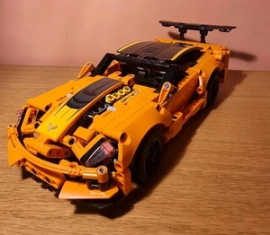 LEGO Technic 42093 Chevrolet Corvette ZR1 Pre-built Almost Complete (Incomplete) - Picture 1 of 5