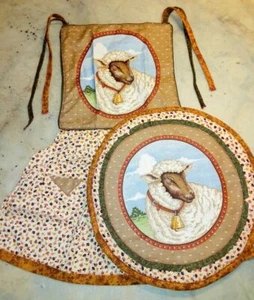 Handmade Kids Cooking Apron Hot Pad Set~Sheep On Farm Fabric~Country Grannycore - Picture 1 of 11