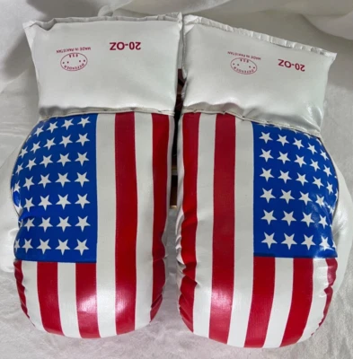 Defender USA American Flag Boxing Gloves Training Fighting Gym Laces 20 Oz - Image 1 of 4