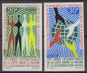 CAMEROUN : NON DENTELE LUTTE RACISME N° 499/500 NEUFS ** GOMME SANS CHARNIERE - Picture 1 of 1