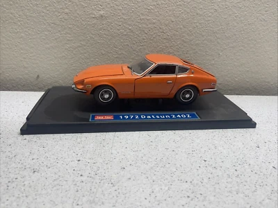 MAISTO 1971 DATSUN 240Z ORANGE 31170 1:18 SCALE (PARTS/REPAIRS) - Image 1 of 4