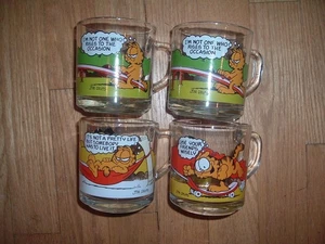 Lote de 4 tazas de café de vidrio transparente McDonald's vintage Garfield 1978 1979 1980 - Imagen 1 de 2