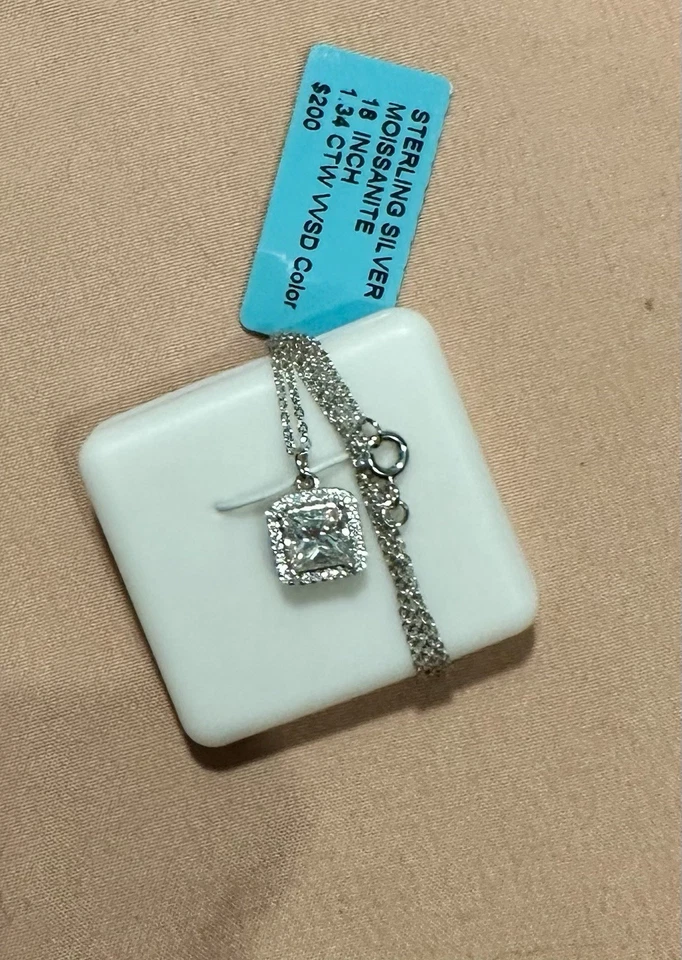 Collar colgante solitario moissanita y pendientes opel... 925 de ley Foto 1 de 4