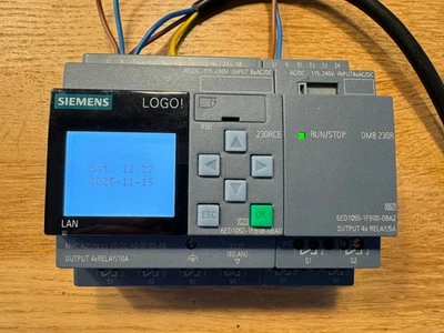 Siemens 6ED1052-1FB08-0BA0 LOGO Controller  230RCE 4x RELAY/10A, 8xAC/DC - Bild 1 von 4