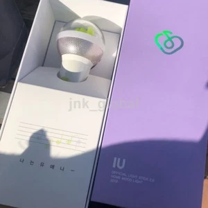 IU Official Fanclub Goods 2018 Limited Light Stick IU OFFICIAL LIGHT STICK - Bild 1 von 3