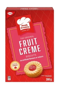 4 Boxes Of Christie/ Peek Freans Classic Fruit Creme Cookies 300g Each - Picture 1 of 4