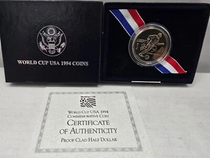 1994 World Cup Commemorative USA Half Dollar Clad Proof Coin w/ Box & COA - Picture 1 of 6