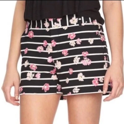 Pantalones Cortos Elle Floral/Negro/Rayas Talla 12 Foto 1 de 4