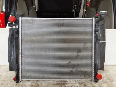 Dodge Caravan 2008-2020 radiador refrigeración de alta resistencia OEM Foto 1 de 4