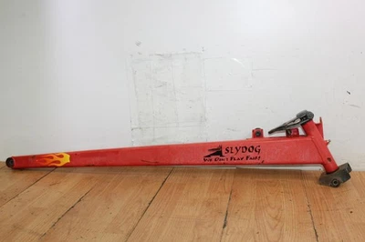 Yamaha Mountain Max 700 1998 brazo trasero delantero derecho con husillo Foto 1 de 4