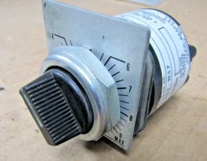 ✌️ALLEN BRADLEY 800T-N37 POTENTIOMETER 300V AC - Picture 1 of 3