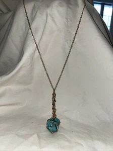 Long Statement Necklace with Caged Natural Stone Pendant Blue / Gold - Picture 1 of 4