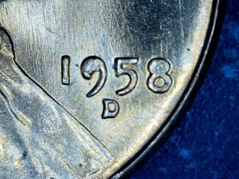 Gem BU 1958-D 1c Lincoln Wheat Cent Die Chips Date 9 And 8 Cover