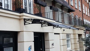 CANOFIX 1500x2000mm Hágalo Usted Mismo Puerta Toldo Policarbonato Voladizo Porche Patio Pasarela - Imagen 1 de 7