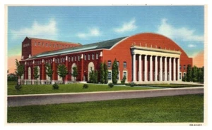 UNIVERSITY of NEBRASKA Coliseum LINCOLN, NE linen - Postcard - Picture 1 of 2