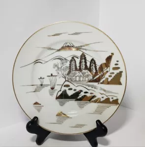 Hayasi Kutani China Porzellan Gold Landschaft Berg Fluss Dessert 7,5" Teller - Bild 1 von 3