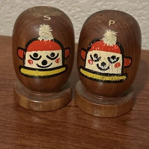 Saleros y pimenteros de madera pintados a mano vintage - tapones de corcho - Imagen 1 de 6