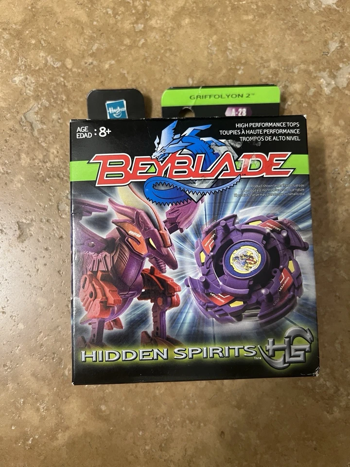 Hasbro Beyblade V-Force Griffolyon 2 A-28 2002 figura de dragón espíritu oculto NUEVO Foto 1 de 4