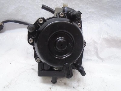 1990 JOHNSON J40TELESR 40HP VRO2 PUMP ASSY 175102 175230 OUTBOARD BOAT MOTOR - Image 1 of 4