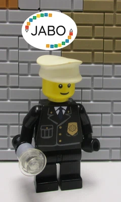 (O6/12/3) Lego Light-Up Minifigure cop045 Policeman with Flashlight 7237 - Image 1 of 4