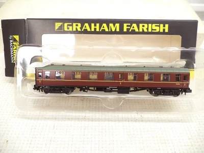 Graham Farish 374-816 N-Gauge Fo First Open Coach BR Maroon - Image 1 of 2