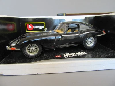 D573 Burago Rif 3018 Italia Jaguar Tipo E Coupé 1961 Nero 1:18 Scatola BBurago - Immagine 1 di 4
