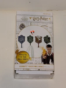 Harry Potter Hogwarts Houses Wall Hooks • 5" Metal Crests 4 Piece Set 2021 New - Picture 1 of 5