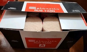 Vintage Spinnerin Teppich Schnitt Garn 7049 Creme Box von 16 - je 1 Oz - Bild 1 von 4
