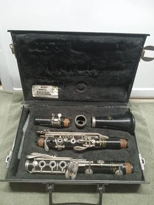 Vito-Reso-Tone clarinet with Hardcase made in USA Read - Picture 1 of 6
