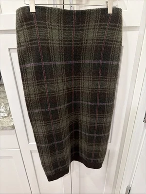 Vintage Lauren Ralph Green Watch Plaid 100% Wool Skirt M Old Money - Image 1 of 4