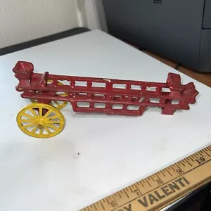 camion dei pompieri vintage primi in ghisa trainato da cavalli ricambi scala carro 1 pezzo SOLO - Foto 1 di 14
