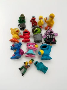 LOT 13 Sesame Street 3” Figures Hasbro Toy Cake Topper Elmo Big Bird - Picture 1 of 7