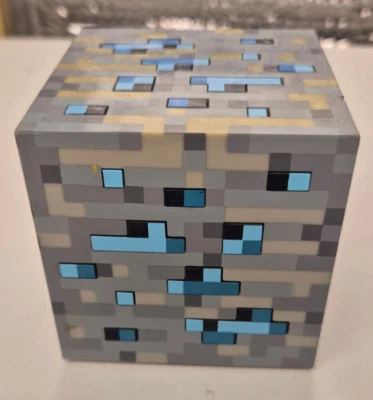 Minecraft ThinkGeek 2012 Bluestone Diamond Ore Nightlight Touch Cube Light KG JD - Image 1 of 4