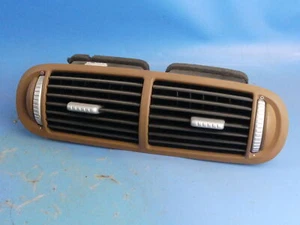 PORSCHE Cayenne 955 9PA Lueftungsduese Ausstroemer Armaturenbrett mitte beige - Picture 1 of 4