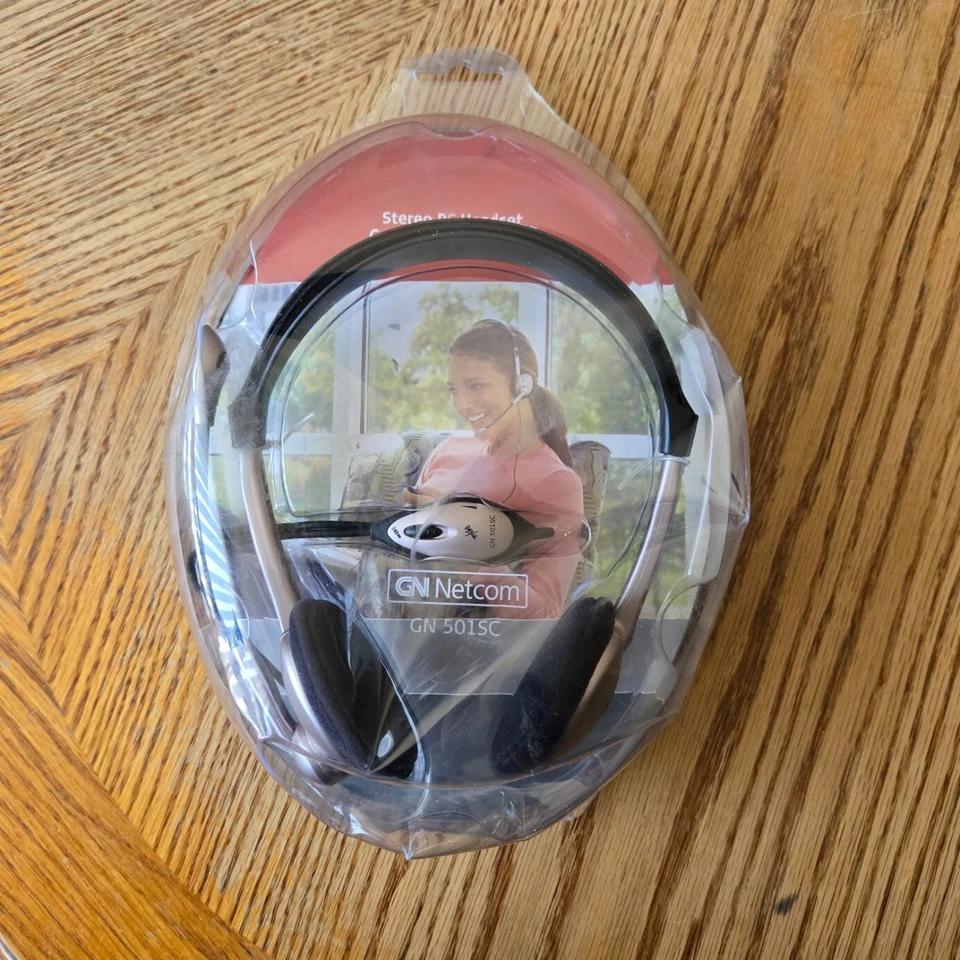 NEW GN Netcom 501SC Stereo PC Over-The-Head Headset in Original Packaging - Image 1 of 4