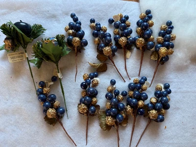 10 tallos florales de hoja con cuentas brillantes doradas azules selecciones de árboles pequeños vintage de Navidad Foto 1 de 4