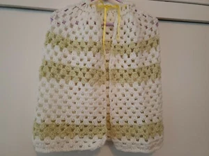 Hand Crocheted-Knitted Girls Youth Hooded Easter Cape Poncho Soft Color Sz 5/6 - Bild 1 von 5