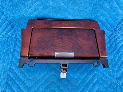 Portavasos consola central Lexus LS460 LS600HL 2013 2014 2015 FABRICANTE DE EQUIPOS ORIGINALES Foto 1 de 4