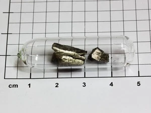 Europium Metall 99,99% - 1.5g in Ampulle unter Argon - Bild 1 von 1
