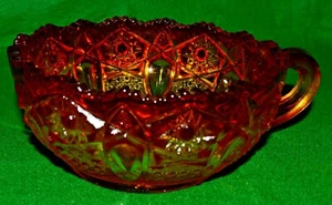 Vintage Amber / Red Cut Glass Saw Tooth Candy Dish Star Decoration /Finger Hold - Picture 1 of 4