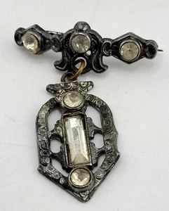 Estate Art Deco Paste rhinestone hanging brooch pin - Picture 1 of 4