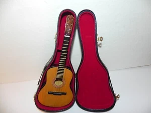 Authentic Models ~ MINIATURE ACOUSTIC GUITAR w CASE - Very Nice! - Free Shipping - Picture 1 of 15