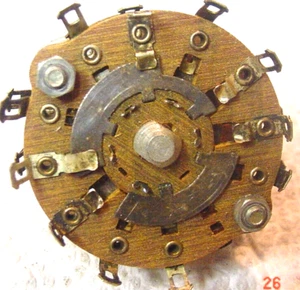 NOS Oak You Ck 2 Pos 2 layer Rotary Fibur Switch 1/4" Shaft 1-1/2" Dia 1-3/4" Dp - Picture 1 of 6
