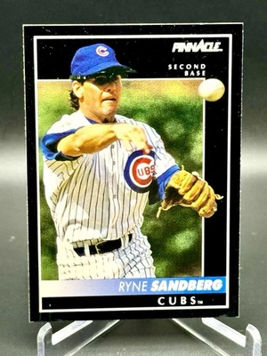 1992 Pinnacle - Ryne Sandberg #10 - Image 1 of 2