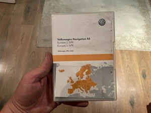 VW Golf Mk7 Tiguan Passat 2012-21 TomTom Navigation AS Map Sd Card 5NA919866 - Picture 1 of 6